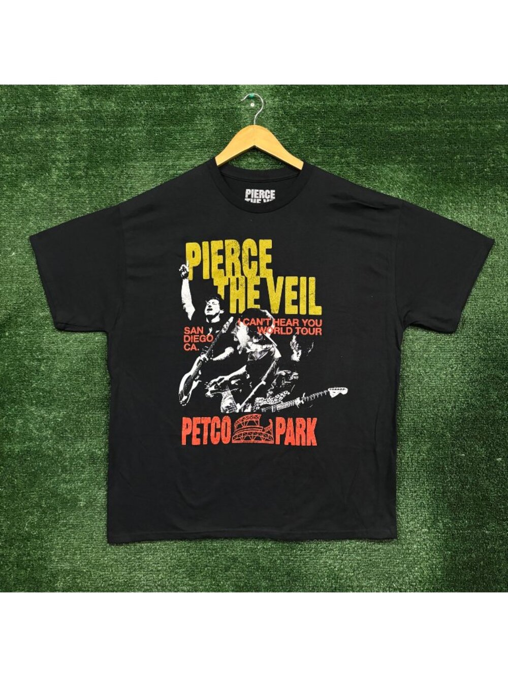 Pierce the Veil I Can't Hear You Tour Petco Park Rock Band T-Shirt Extra Large